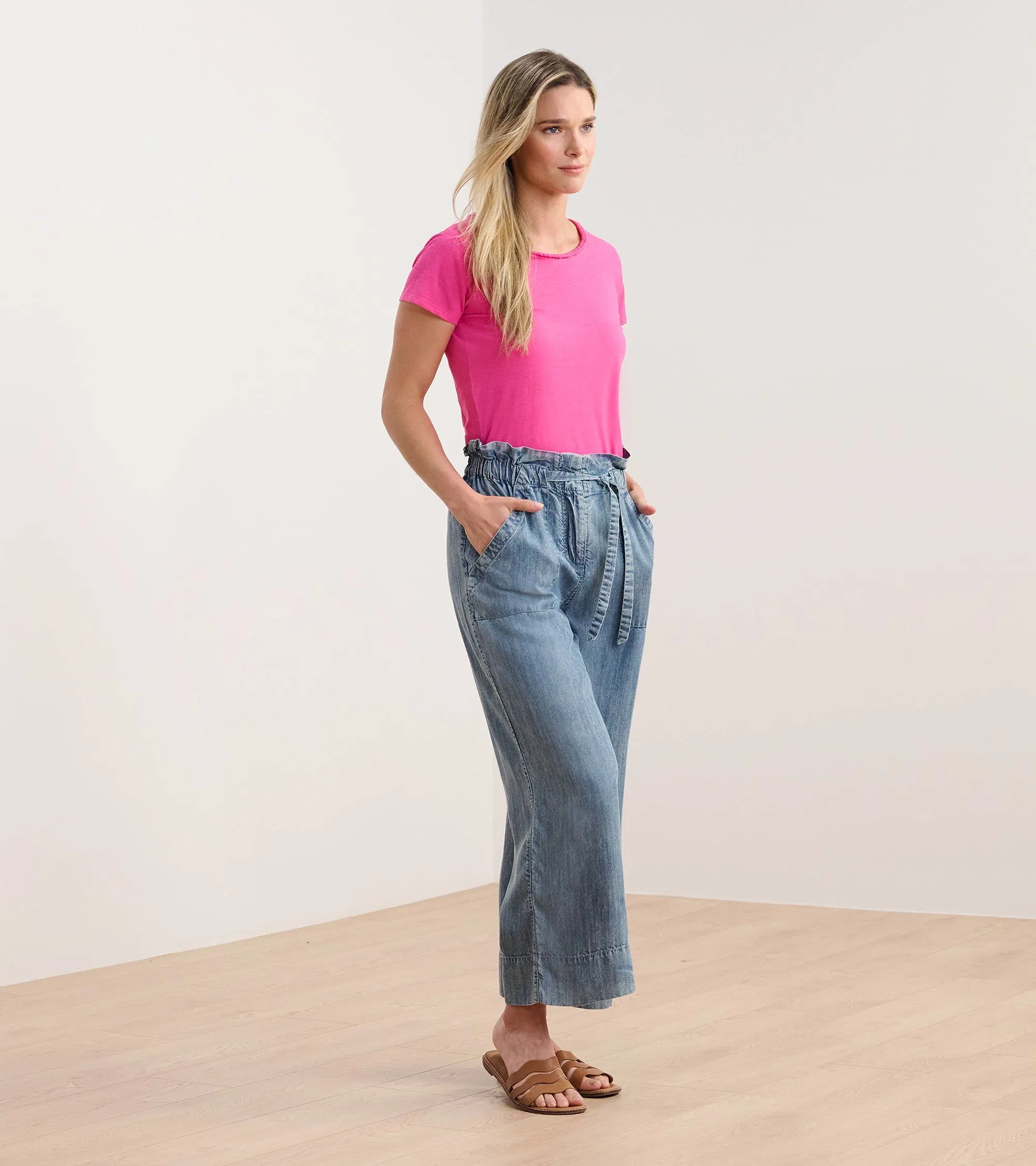 Braided Neck Tee - Fuschia