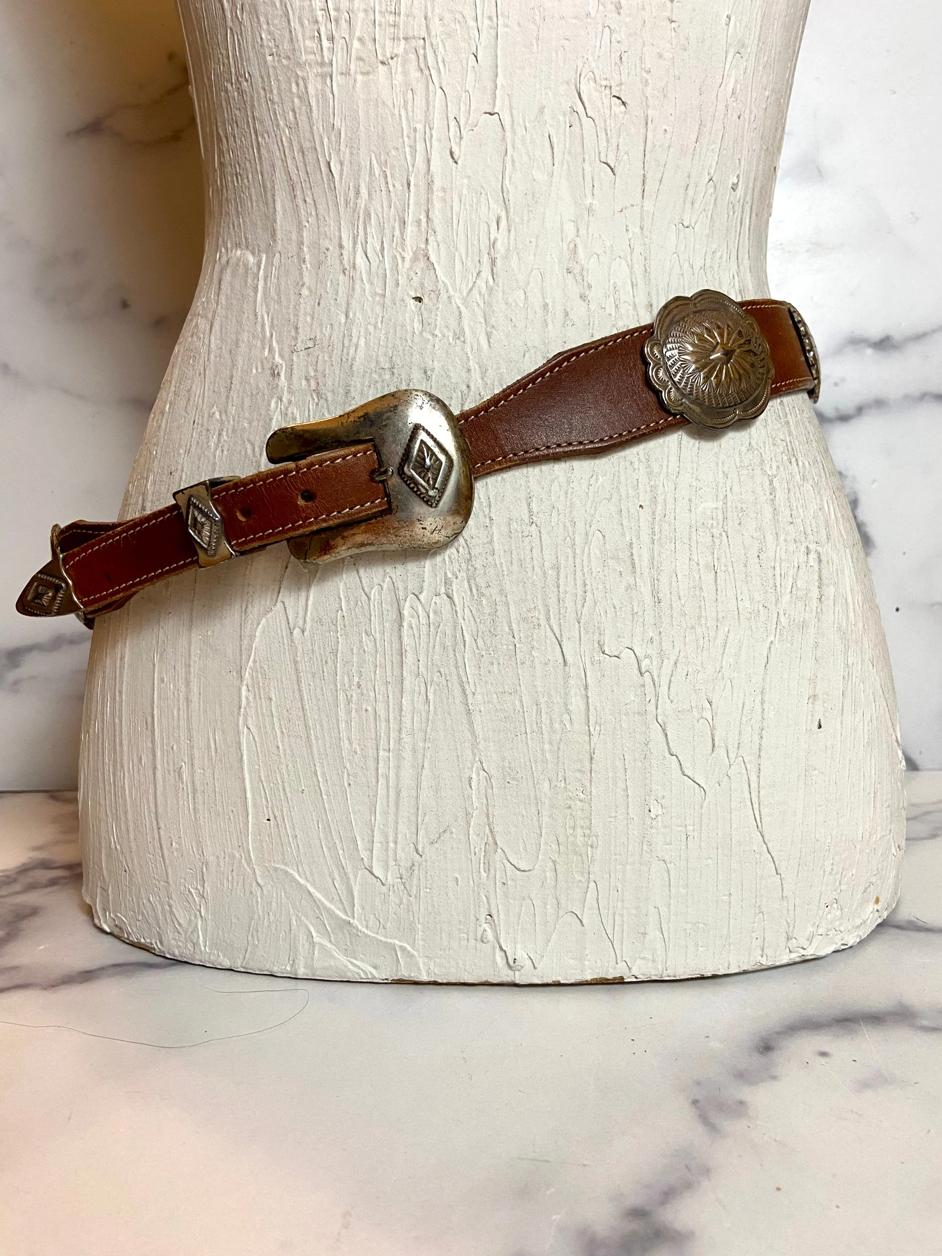 Justin vintage leather belt