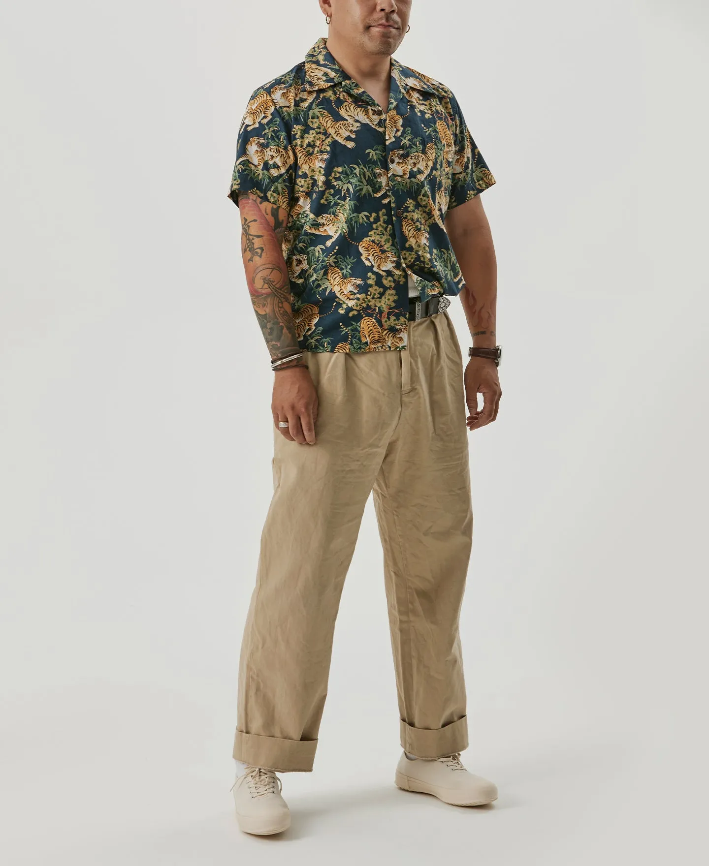 Lot AS08 Ukiyo-e Tiger & Bambo Pattern Aloha Shirt - Navy