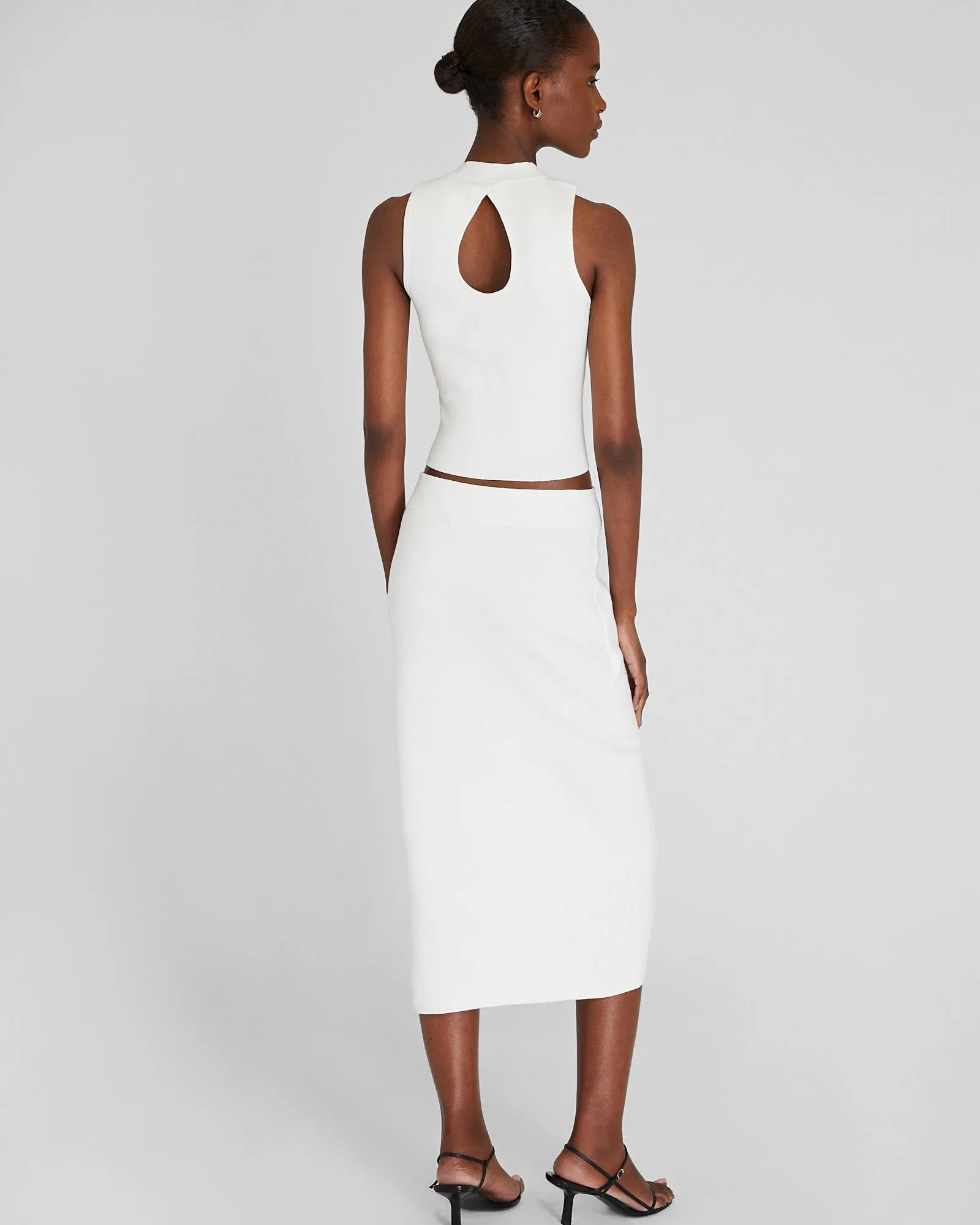 Ribbed Pencil Skirt