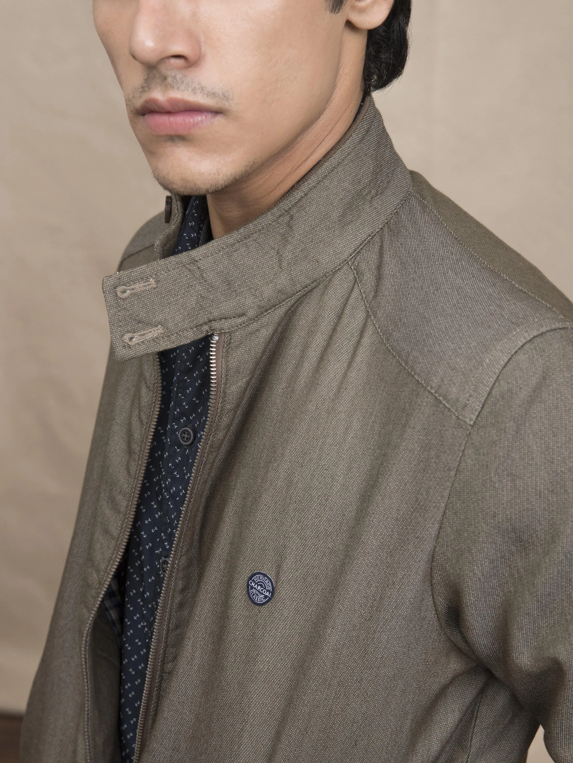 SELF TEXTURED BAN COLLAR JACKET BROWN