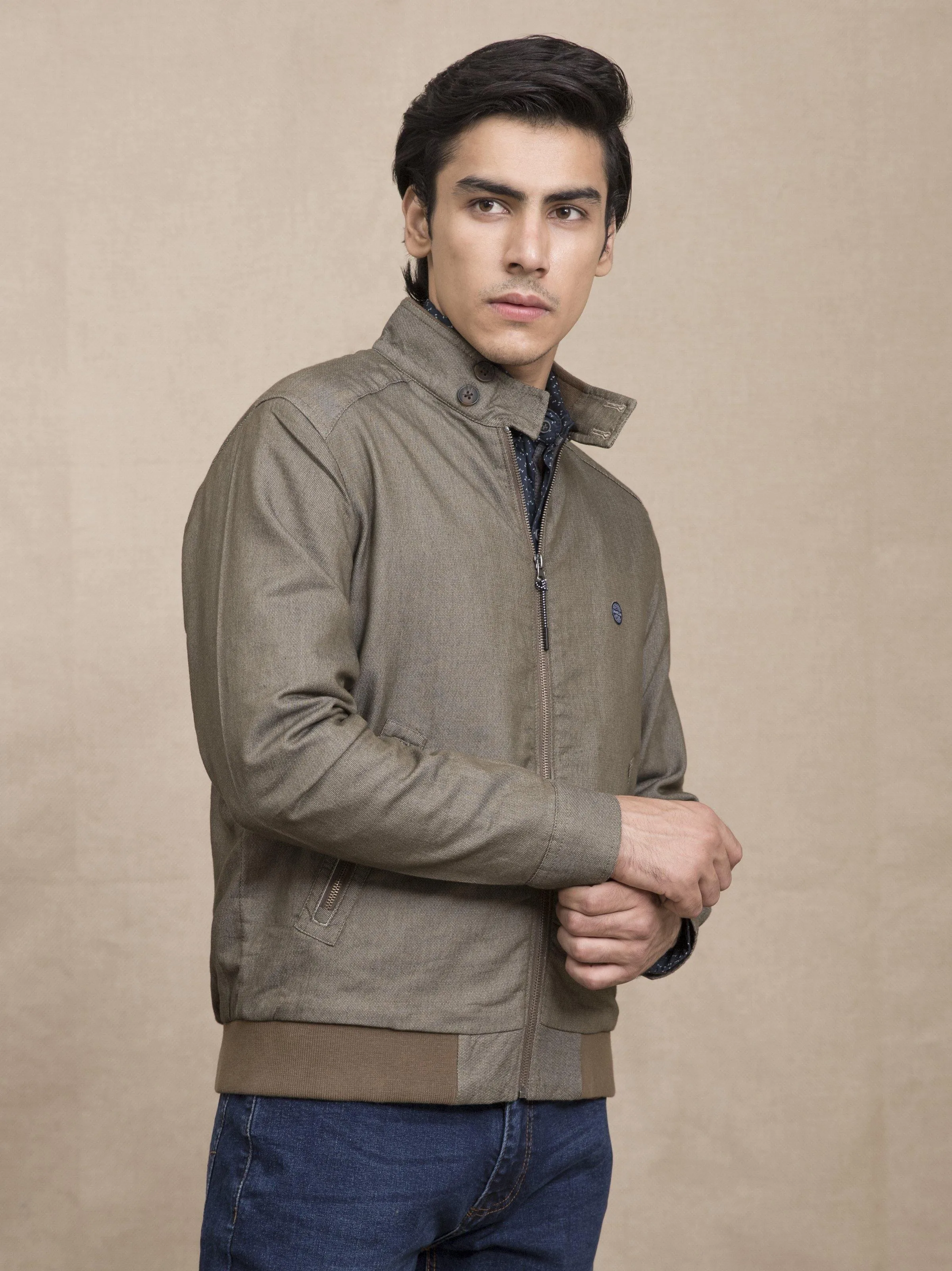 SELF TEXTURED BAN COLLAR JACKET BROWN